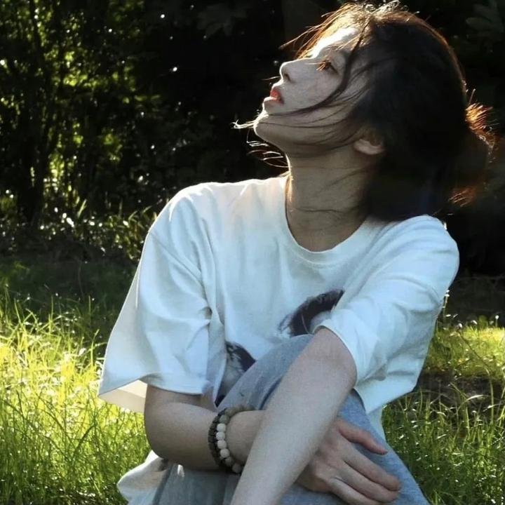 橱窗里的兔子先生
